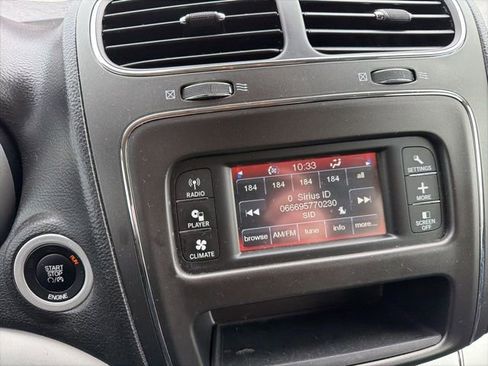 Used 2015 Dodge Journey SE w/ Flexible Seating Group image 19