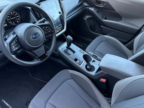 Used 2025 Subaru Crosstrek 2.0i Premium AWD/4WD image 9
