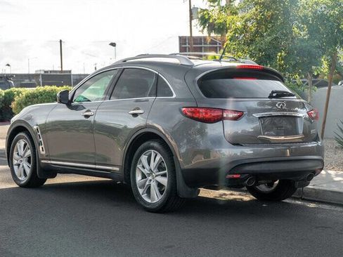 Used 2012 INFINITI FX35 Base 4dr SUV w/ Premium Pkg image 3