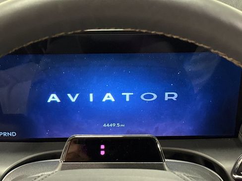 Used 2026 Lincoln Aviator AWD w/ Jet Appearance Package image 14