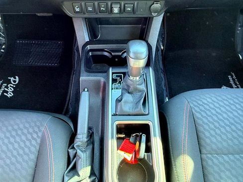 Used 2023 Toyota Tacoma SR5 image 33