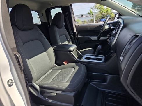 Used 2021 Chevrolet Colorado LT w/ Fleet Safety Package RWD image 15