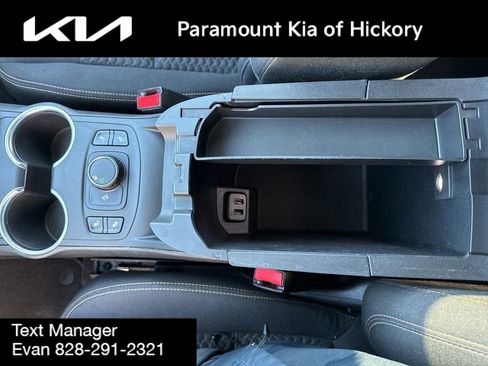 Used 2018 GMC Terrain SLE w/ Driver Convenience Package image 27