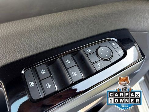 Used 2023 Nissan Pathfinder SL w/ Lighting Package (N92) image 24