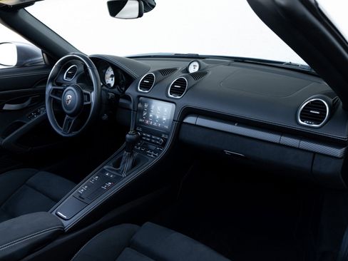 Used 2024 Porsche 718 Boxster Spyder RS image 15