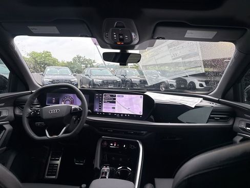 New 2026 Audi SQ5 Premium Plus AWD/4WD image 18