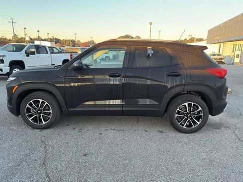 New 2026 Chevrolet TrailBlazer LT w/ Convenience Package image 4