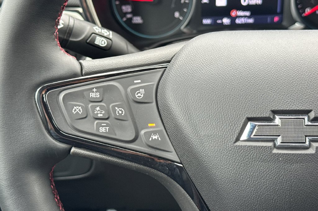 Used 2023 Chevrolet Equinox RS w/ RS Leather Package FWD image 29