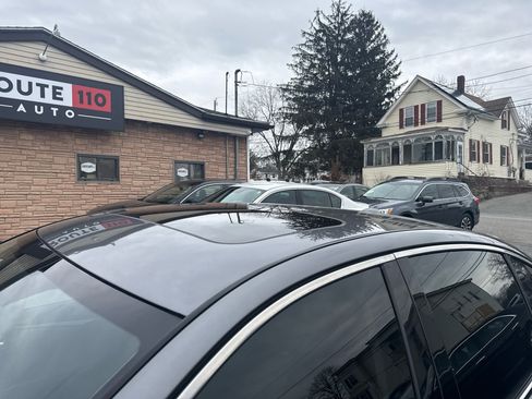 Used 2015 INFINITI Q50 Premium w/ Navigation Package image 19