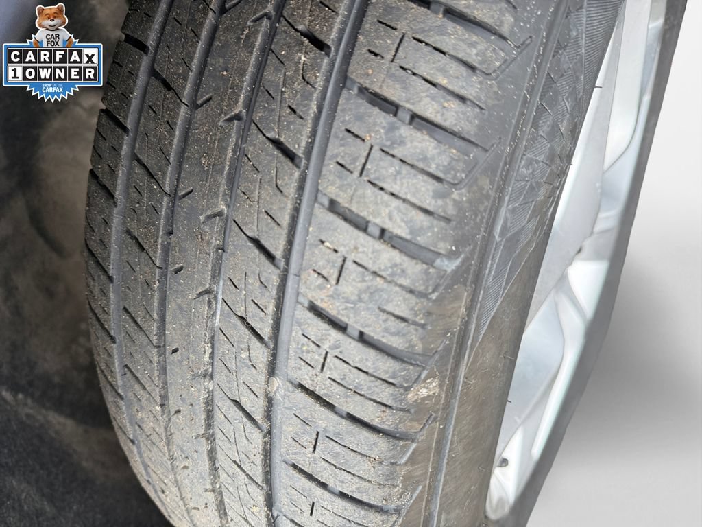 Used 2020 Chrysler Pacifica Touring-L Plus w/ Tire & Wheel Group FWD image 19