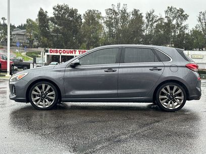 Used 2018 Hyundai Elantra GT Sport w/ Sport Tech Package 04