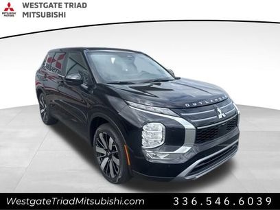 New 2025 Mitsubishi Outlander SE