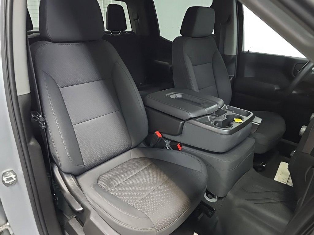 Used 2021 Chevrolet Silverado 1500 Custom w/ LPO, Dark Essentials Package AWD/4WD image 14