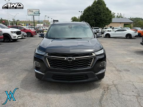 Used 2022 Chevrolet Traverse Premier w/ LPO, Floor Liner Package AWD/4WD image 2