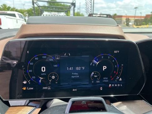 New 2026 Chevrolet Suburban High Country AWD/4WD image 21