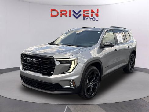 Used 2026 GMC Acadia Elevation w/ Black Edition FWD image 8