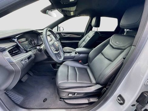 Used 2024 Cadillac XT5 Luxury FWD image 22