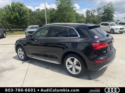 Used 2019 Audi Q5 Prestige w/ Prestige Package AWD/4WD image 3