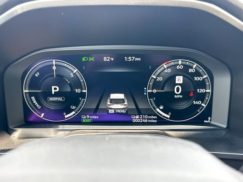 New 2025 Mitsubishi Outlander SEL image 51