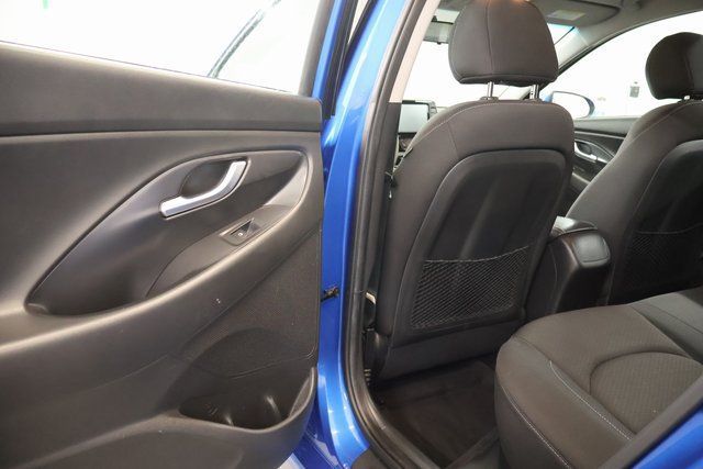 Used 2018 Hyundai Elantra GT FWD image 26