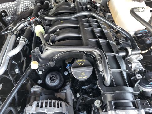 Used 2025 Jeep Gladiator Mojave w/ Convenience Group AWD/4WD image 40