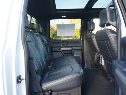 Used 2022 Ford F350 Platinum w/ FX4 Off-Road Package image 13