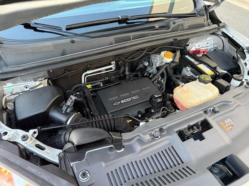 Used 2016 Chevrolet Trax LT w/ LT Convenience Package image 39