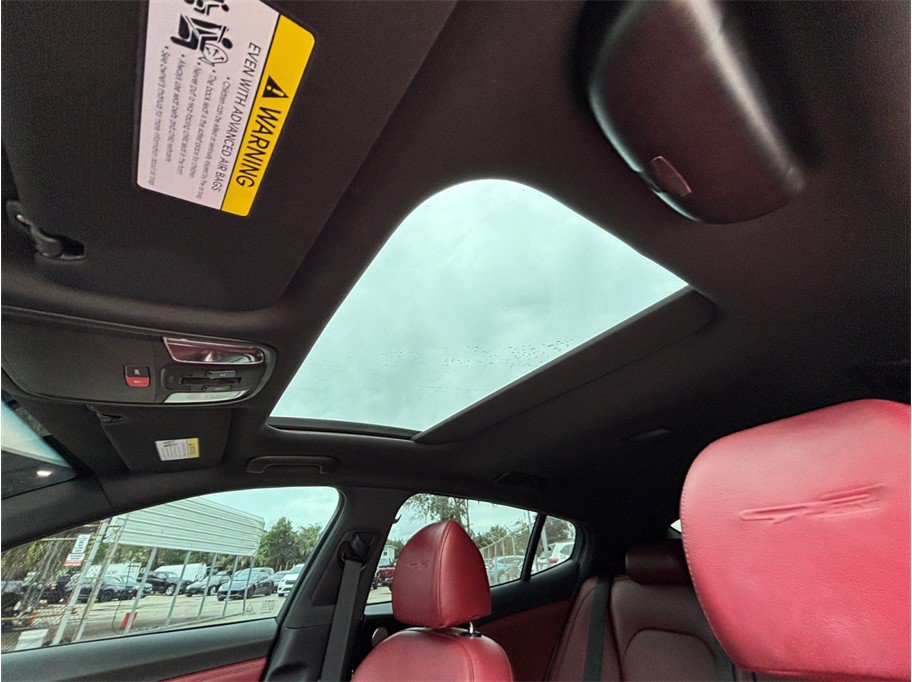 Used 2022 Kia Stinger GT-Line w/ Sun & Sound Package RWD image 39