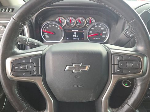 Used 2021 Chevrolet Silverado 1500 LT Trail Boss w/ Convenience Package II AWD/4WD image 39
