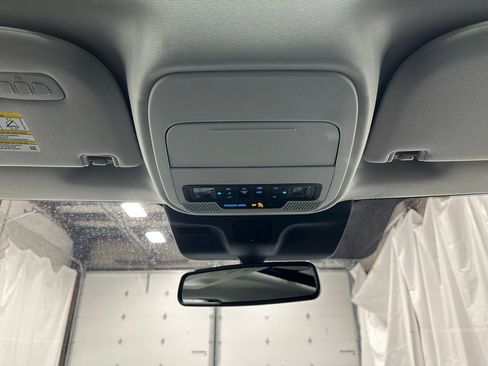 Used 2025 Ford Expedition Max Platinum AWD/4WD image 37