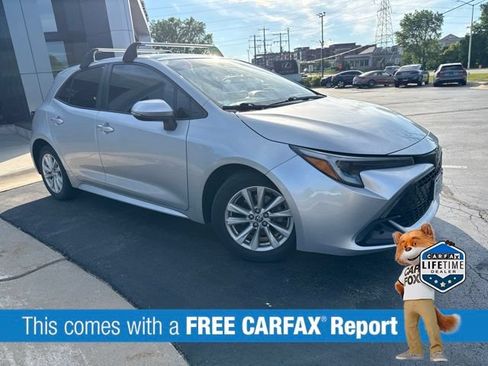 Used 2023 Toyota Corolla SE FWD image 4