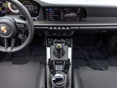 Certified 2026 Porsche 911 GT3 RWD image 58