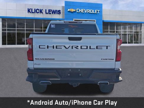 Used 2022 Chevrolet Silverado 1500 Custom Trail Boss w/ LPO, Dark Essentials Package AWD/4WD image 7