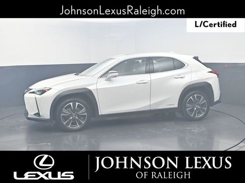 Certified 2022 Lexus UX 250h w/ Accessory Package (Z2) image 2