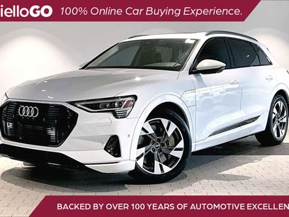 Used 2022 Audi e-tron Premium w/ Convenience Plus Package