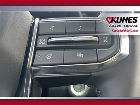 New 2026 GMC Terrain Denali w/ LPO, Floor Liner Package image 22