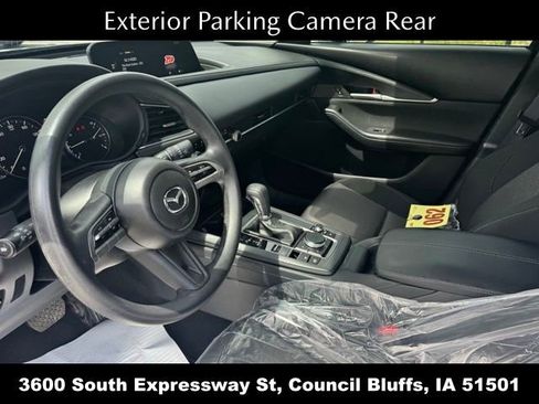 Used 2022 MAZDA CX-30 AWD 2.5 S image 17