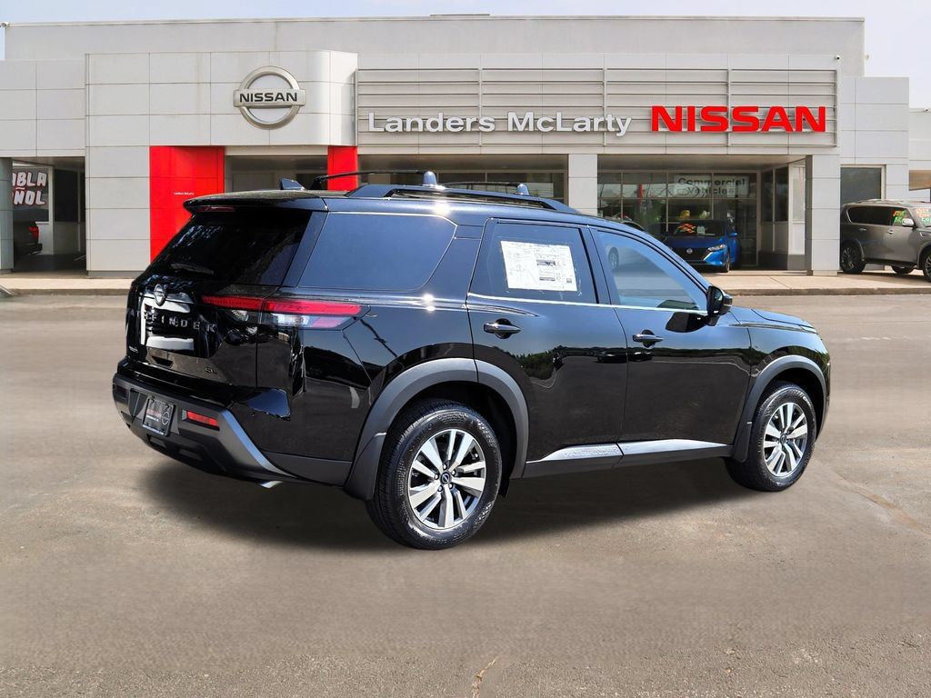 New 2026 Nissan Pathfinder SL FWD image 3
