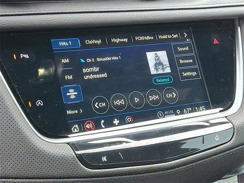 New 2025 Cadillac XT5 Luxury image 11