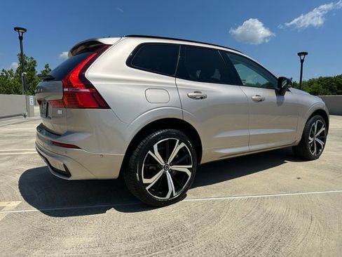 Certified 2024 Volvo XC60 T8 Ultimate w/ Climate Package AWD/4WD image 9