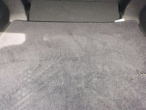 Used 2021 Toyota Camry LE image 6