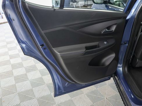 Used 2024 Buick Envista Sport Touring w/ Convenience I Package FWD image 27