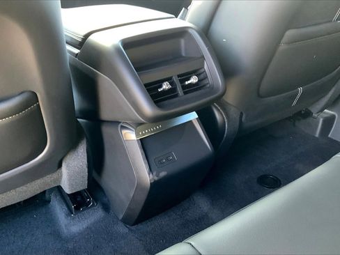 New 2025 Cadillac Lyriq Luxury image 22