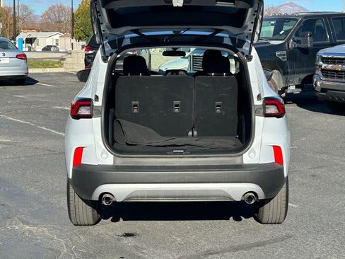 Used 2025 Ford Escape Active image 31