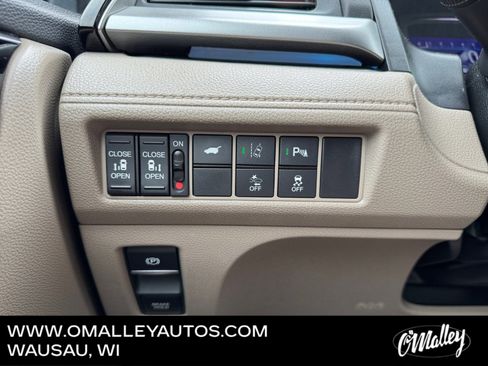 Used 2020 Honda Odyssey Elite image 18
