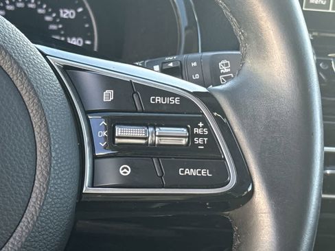 Used 2023 Kia Seltos EX image 24