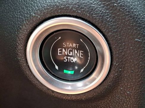 Used 2021 GMC Sierra 1500 Denali w/ Denali Ultimate Package AWD/4WD image 27
