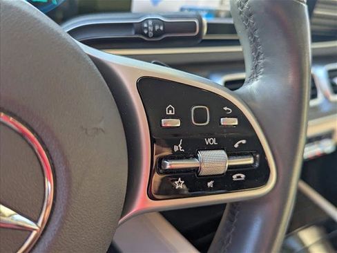 Used 2020 Mercedes-Benz GLS 450 4MATIC image 11