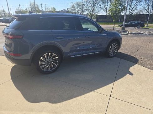 Certified 2023 Lincoln Corsair Reserve w/ Equipment Group 201A AWD/4WD image 12