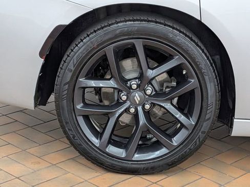Used 2023 Dodge Charger SXT w/ Plus Group RWD image 12